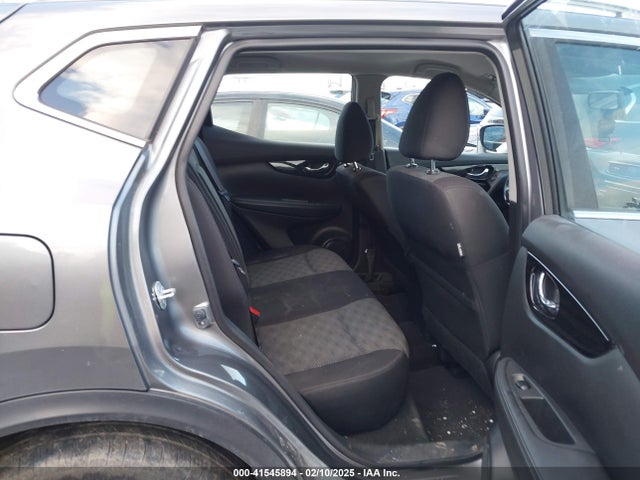 JN1BJ1CR9HW131896 Nissan Rogue Sport Sv