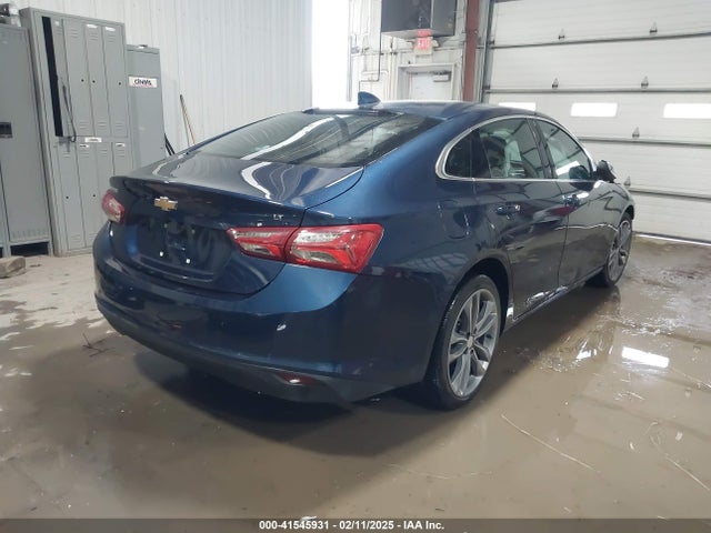 1G1ZD5STXNF166717 Chevrolet Malibu Fwd Lt