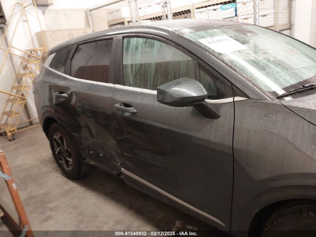 KNDPU3AF1P7037762 KIA Sportage Lx