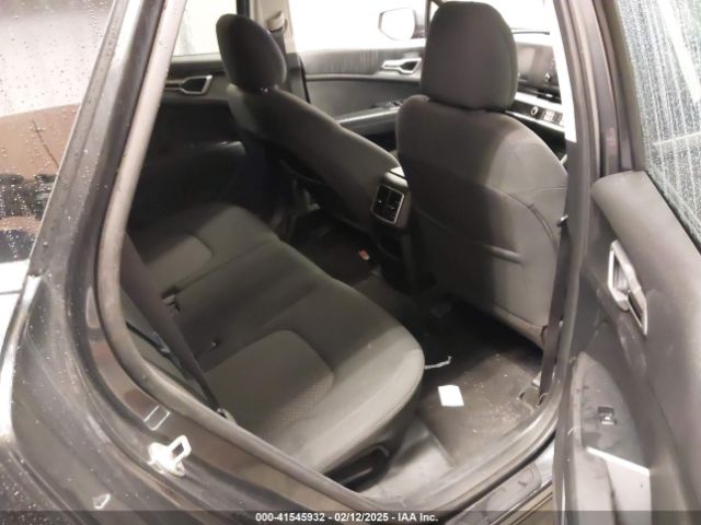KNDPU3AF1P7037762 KIA Sportage Lx