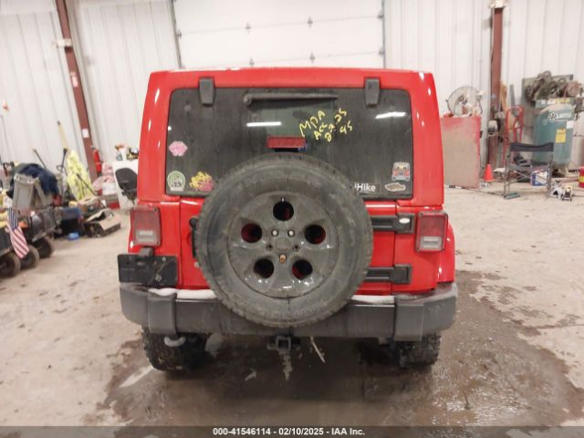 1C4BJWEG5FL701087 Jeep Wrangler Unlimited Sahara