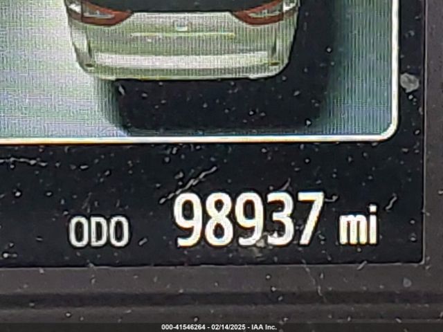 5TDYZ3DC6HS809784 Toyota Sienna Xle/limited