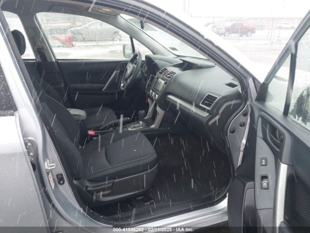 2017 SUBARU FORESTER JF2SJABC7HH568604 Photo 4