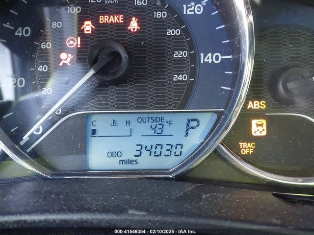 Toyota COROLLA LE 2015 5YFBURHEXFP330518 Image 16