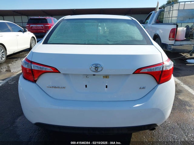 Toyota COROLLA LE 2015 5YFBURHEXFP330518 Image 17