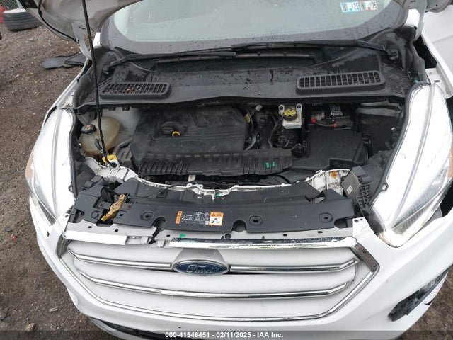 Ford ESCAPE SE 2017 1FMCU9GD5HUB56114 Image 10