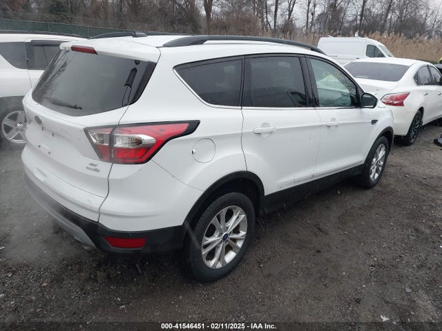 Ford ESCAPE SE 2017 1FMCU9GD5HUB56114 Image 4