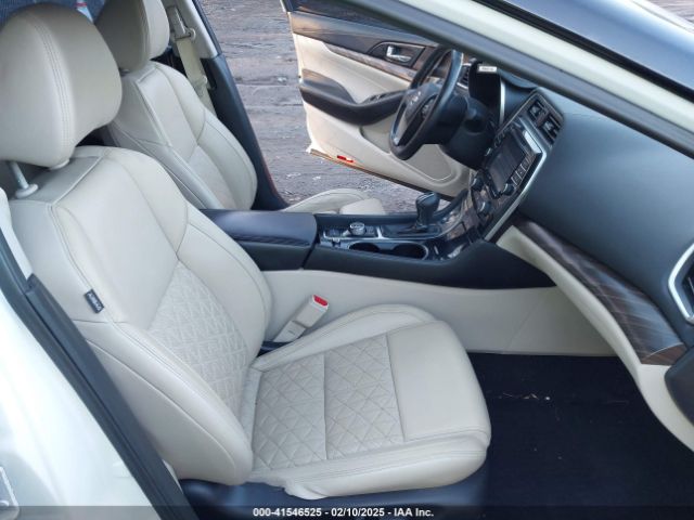 1N4AA6AP9GC422606 Nissan Maxima 3.5 Platinum