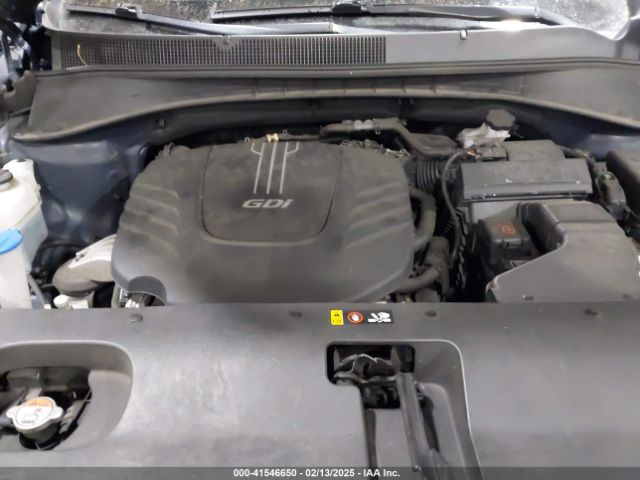 5XYPGDA59HG195257 KIA Sorento 3.3l Lx