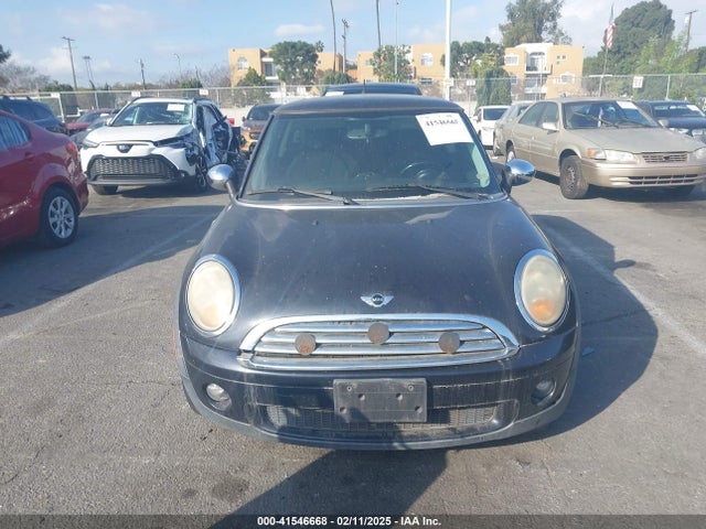 2008 MINI COOPER WMWMF335X8TU64252 Photo 5