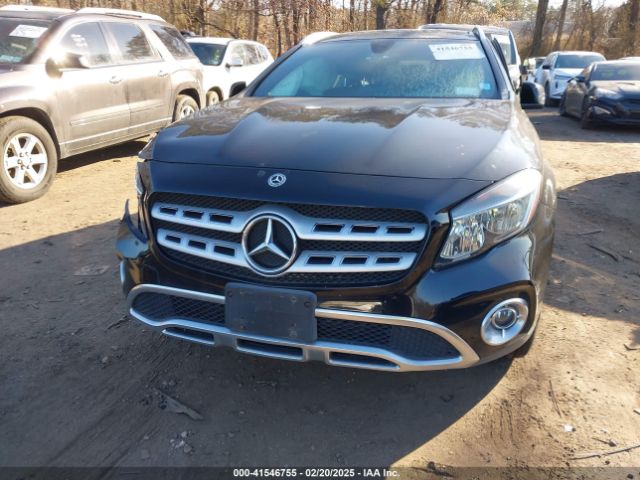 WDCTG4GB1KU019119 Mercedes-Benz Gla 250 4matic