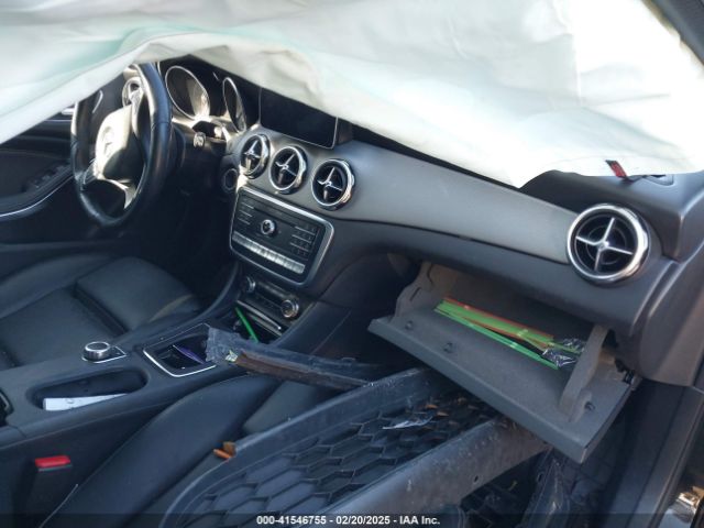 WDCTG4GB1KU019119 Mercedes-Benz Gla 250 4matic