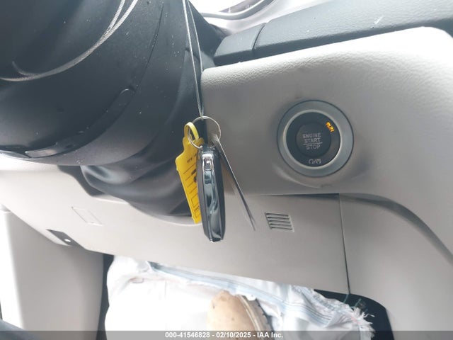 Chrysler Pacifica Touring L 2024 2C4RC1BG7RR129502 Image 11