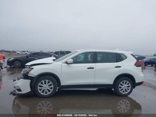 Nissan ROGUE S 2018 5N1AT2MT1JC773695 Image 14