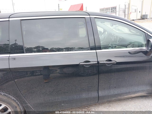 Chrysler Pacifica Touring L 2023 2C4RC1BGXPR552653 Image 13