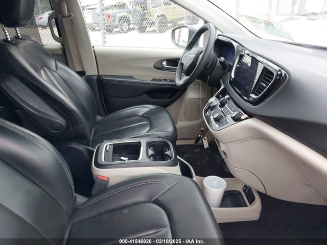 Chrysler Pacifica Touring L 2023 2C4RC1BGXPR552653 Image 5