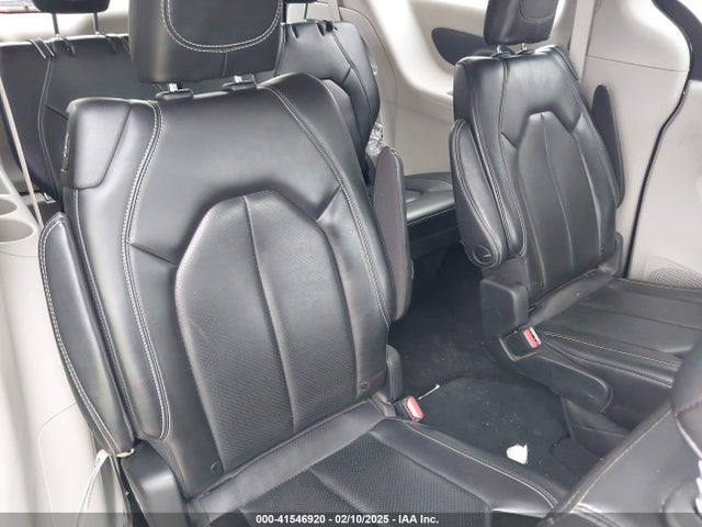 Chrysler Pacifica Touring L 2023 2C4RC1BGXPR552653 Image 8