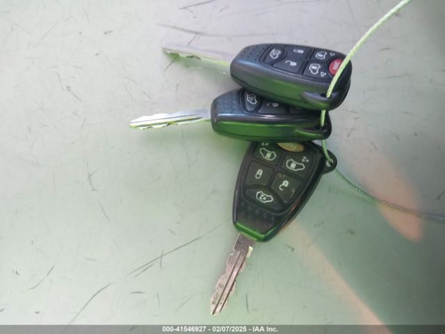 2004 CHRYSLER TOWN & COUNTRY 2C8GT64L24R514861 Photo 10