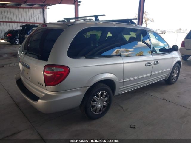 2004 CHRYSLER TOWN & COUNTRY 2C8GT64L24R514861 Photo 3