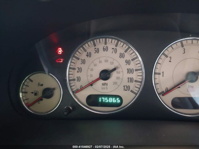 2004 CHRYSLER TOWN & COUNTRY 2C8GT64L24R514861 Photo 6