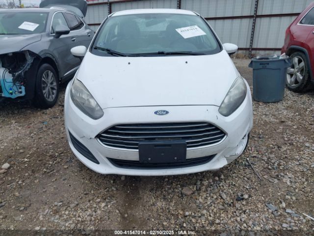 3FADP4BJ6HM153779 Ford FIESTA SE