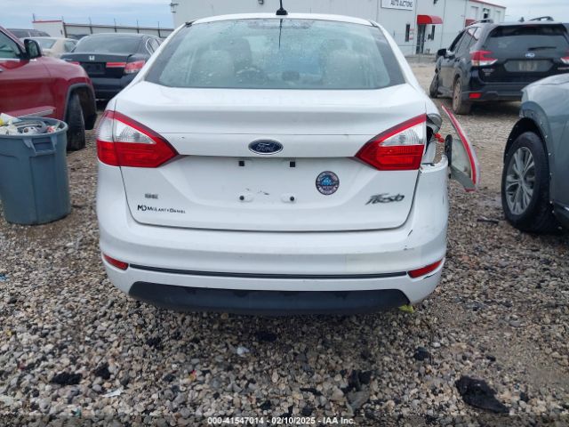 3FADP4BJ6HM153779 Ford FIESTA SE