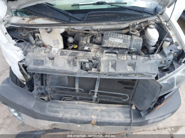1GTW7AFGXK1220517 GMC Savana 2500 Work Van