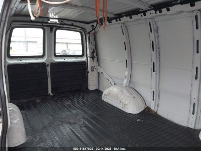 1GTW7AFGXK1220517 GMC Savana 2500 Work Van