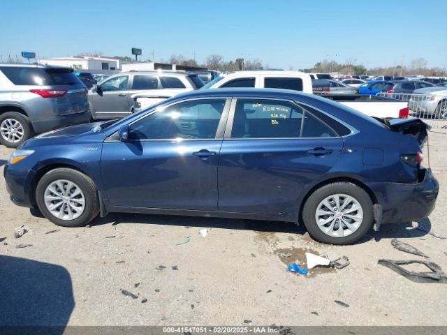 4T1BD1FKXGU195616 Toyota Camry Hybrid Le
