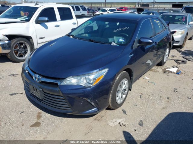 4T1BD1FKXGU195616 Toyota Camry Hybrid Le