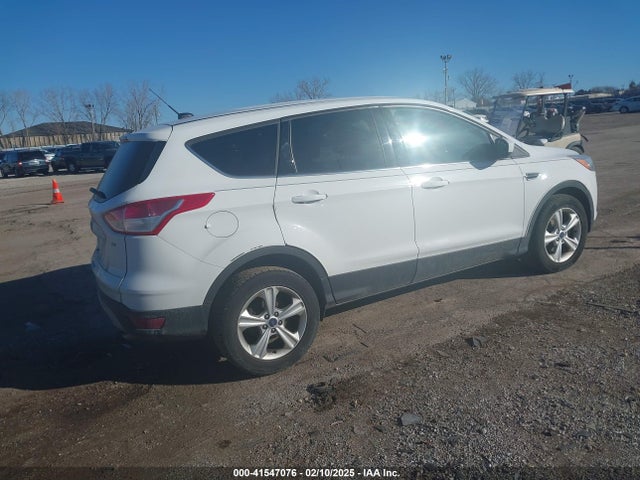 Ford ESCAPE SE 2015 1FMCU0G79FUC33294 Image 4