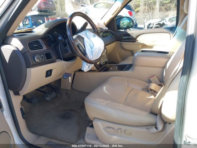 2013 GMC YUKON XL 1500 1GKS2MEF8DR155831 Photo 4