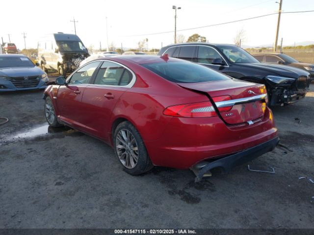 2013 JAGUAR XF SAJWA0E75D8S74168 Photo 2