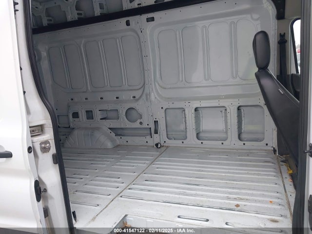 Ford Transit-250 2023 1FTBR1X87PKB01678 Image 3