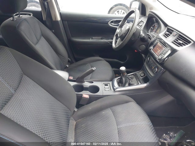 3N1CB7AP5HY308121 Nissan Sentra Sr Turbo
