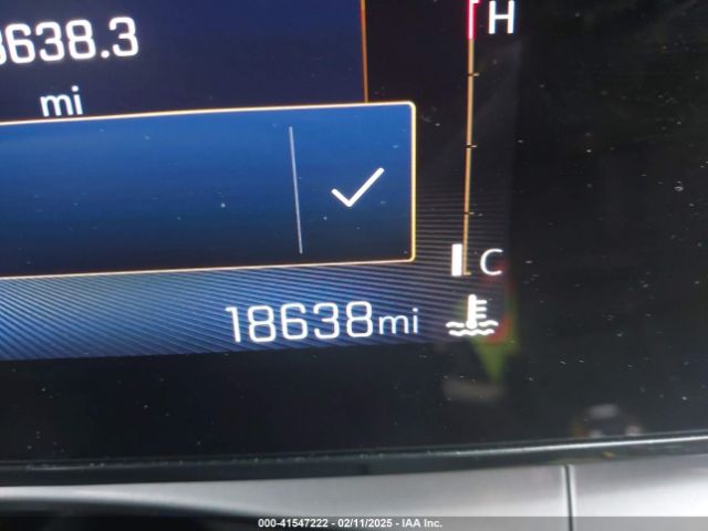 KL77LHE27RC237608 Chevrolet Trax Fwd Lt