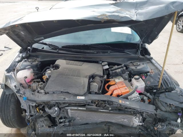 KMHLM4DJ2RU094783 Hyundai Elantra Hybrid Blue