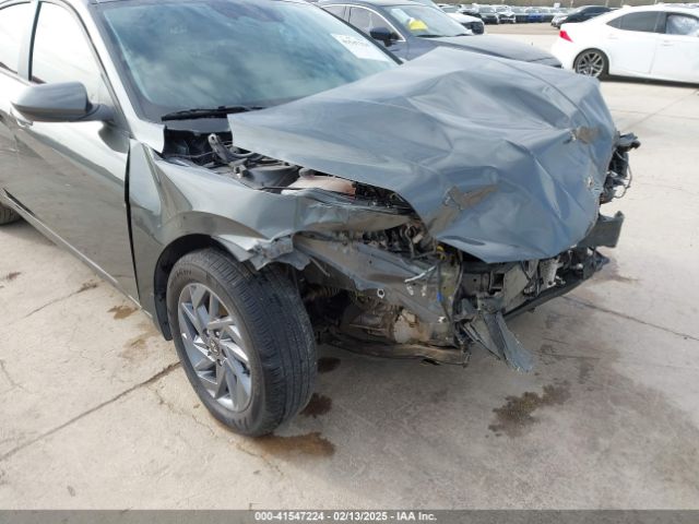 KMHLM4DJ2RU094783 Hyundai Elantra Hybrid Blue