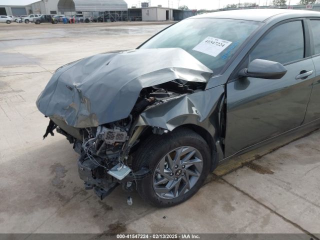 KMHLM4DJ2RU094783 Hyundai Elantra Hybrid Blue