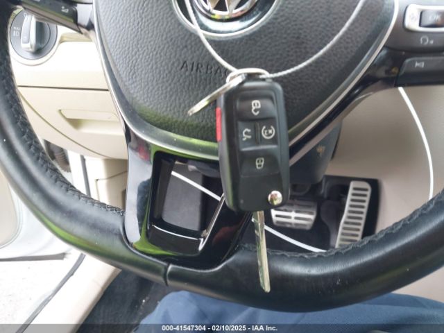 1VWCT7A35HC039972 Volkswagen Passat 1.8t Sel Premium