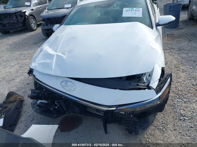 KMHLP4DG7SU875767 Hyundai Elantra Limited
