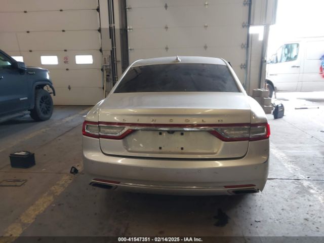 1LN6L9PK3J5602419 Lincoln Continental Premiere