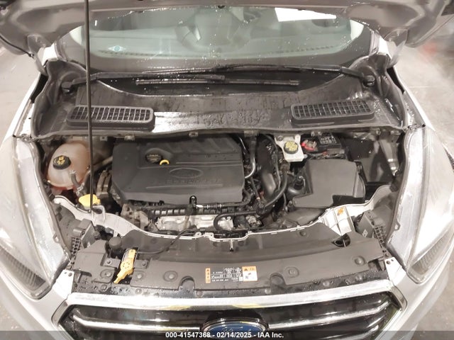1FMCU9GD9HUA03980 Ford ESCAPE SE