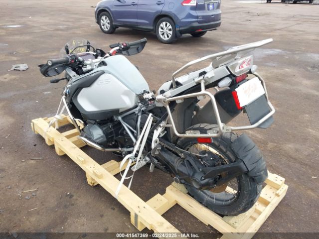 2021 BMW R 1250 WB10M1309M6D57220 Photo 2