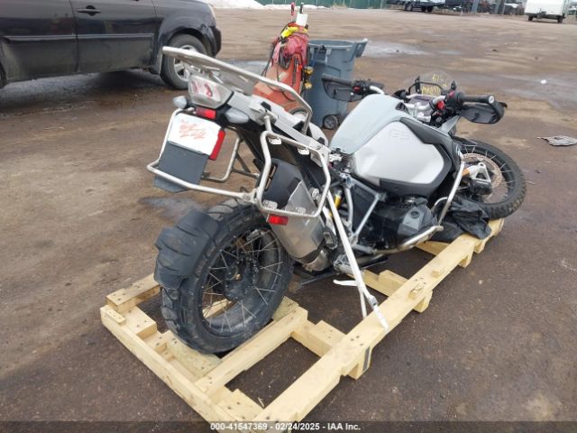 2021 BMW R 1250 WB10M1309M6D57220 Photo 3