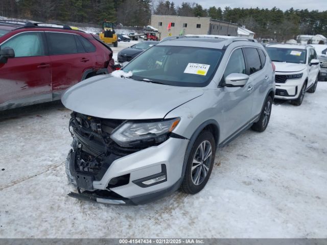 2018 NISSAN ROGUE JN8AT2MVXJW311662 Photo 1
