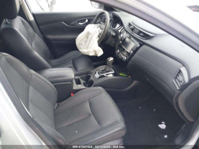 2018 NISSAN ROGUE JN8AT2MVXJW311662 Photo 4