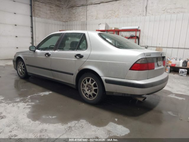 2001 SAAB 9-5 YS3ED48E913024520 Photo 2