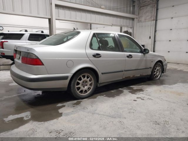 2001 SAAB 9-5 YS3ED48E913024520 Photo 3