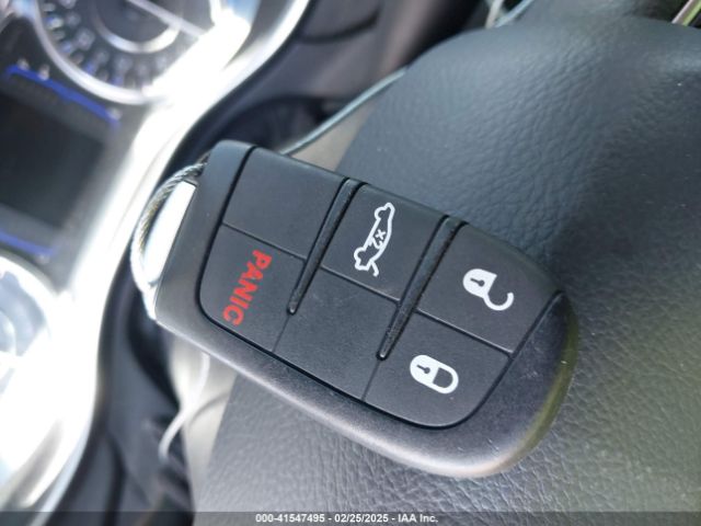 2015 CHRYSLER 200 1C3CCCAB4FN625247 Photo 10